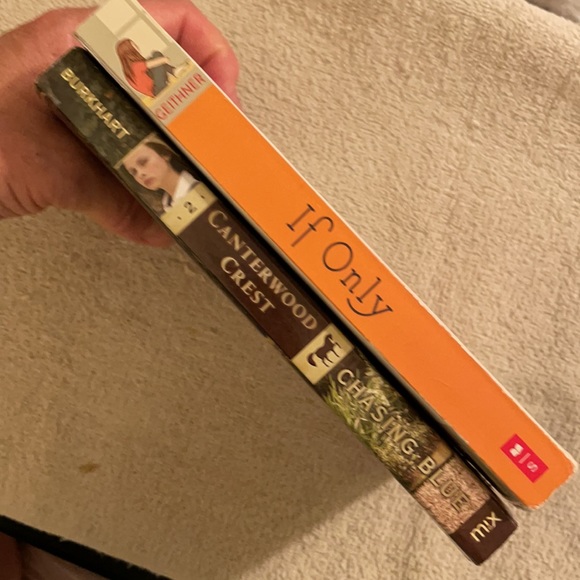 📚2/$6 2-Book Bundle Middle Readers - Picture 2 of 13